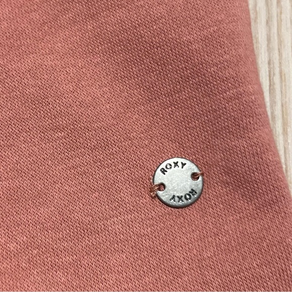 Roxy We Arrived cropped hoodie and shorts set. New without tags. NWOT. Sz Small - Picture 6 of 8